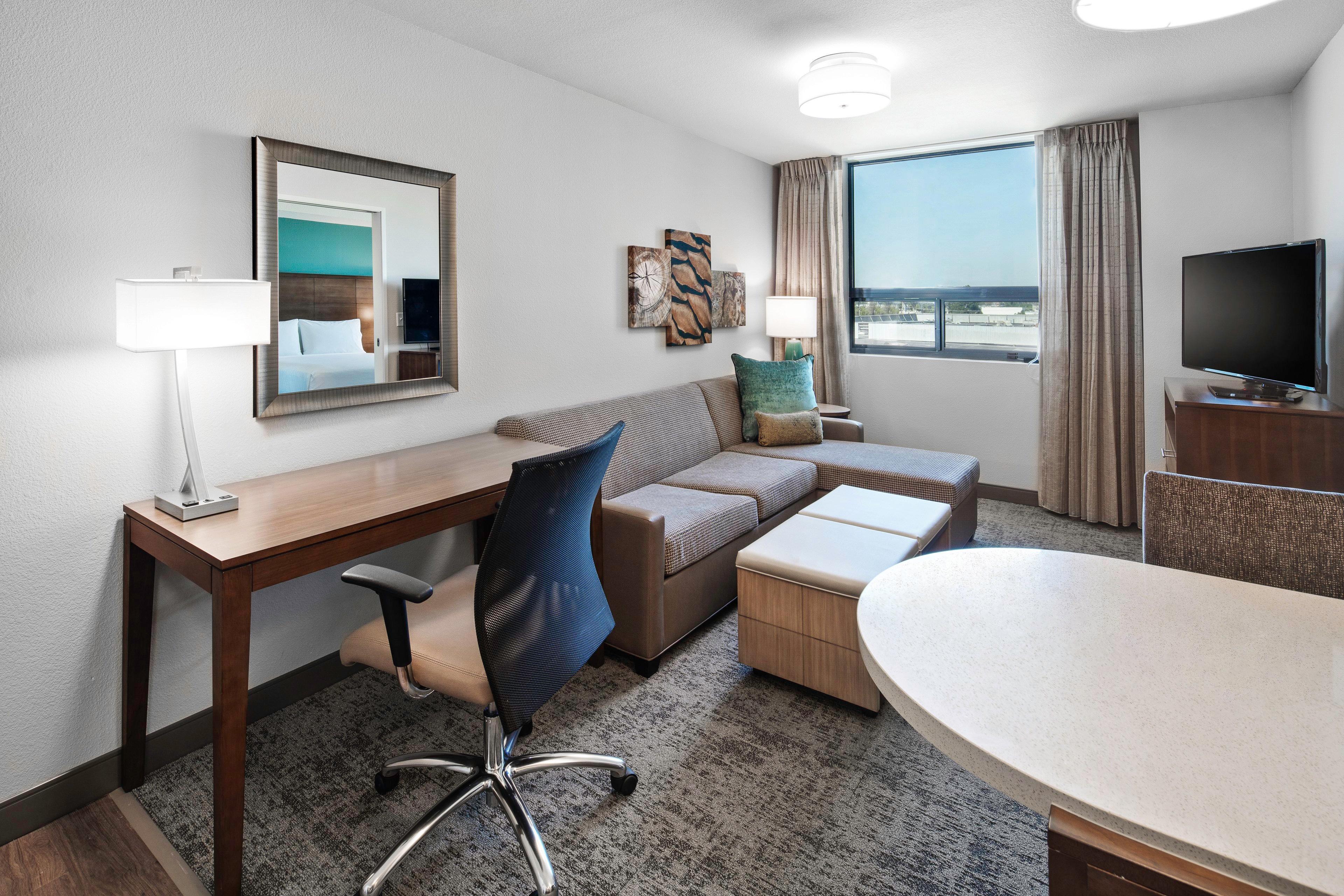 Staybridge Suites Irvine - John Wayne Airport By Ihg Luaran gambar