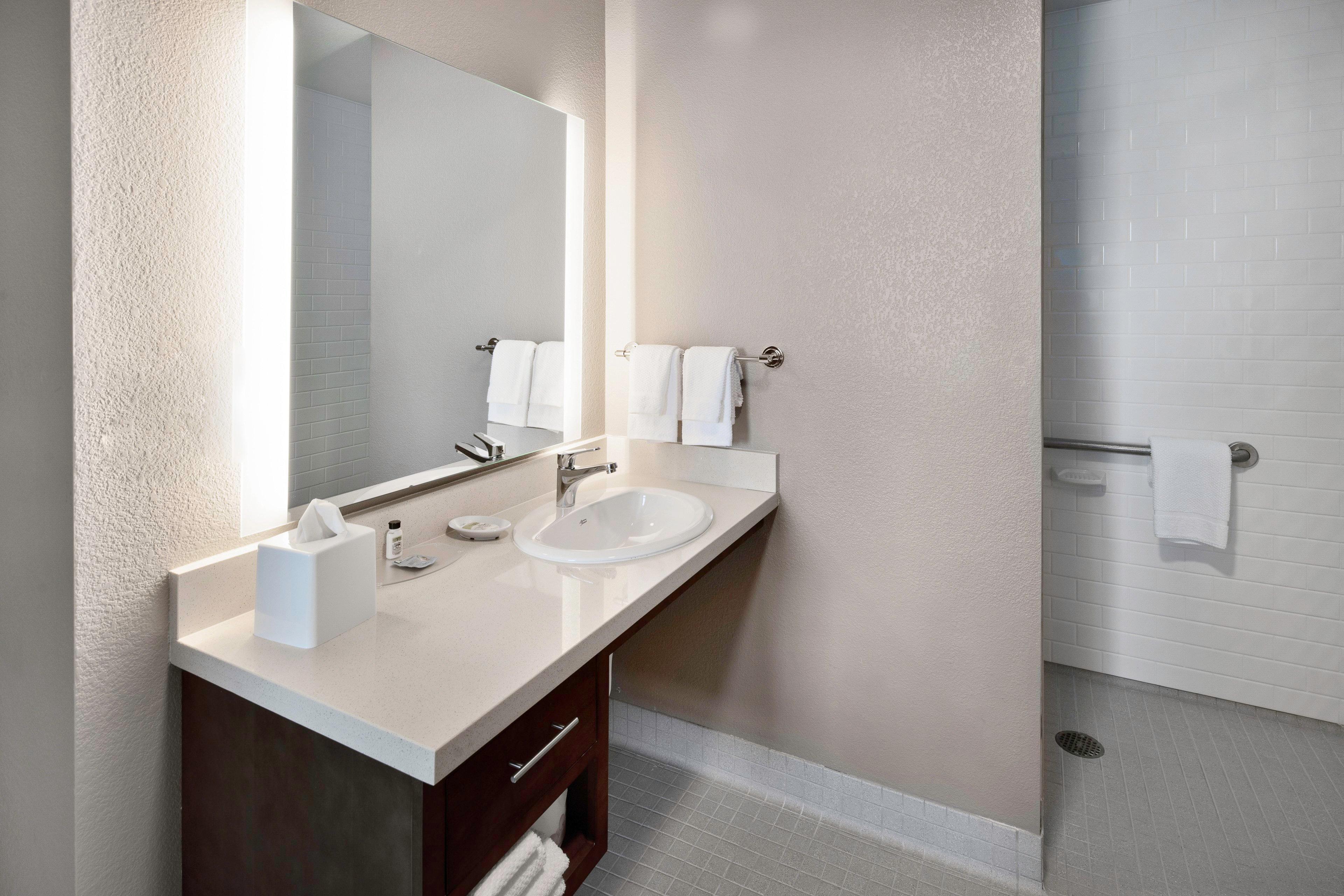 Staybridge Suites Irvine - John Wayne Airport By Ihg Luaran gambar