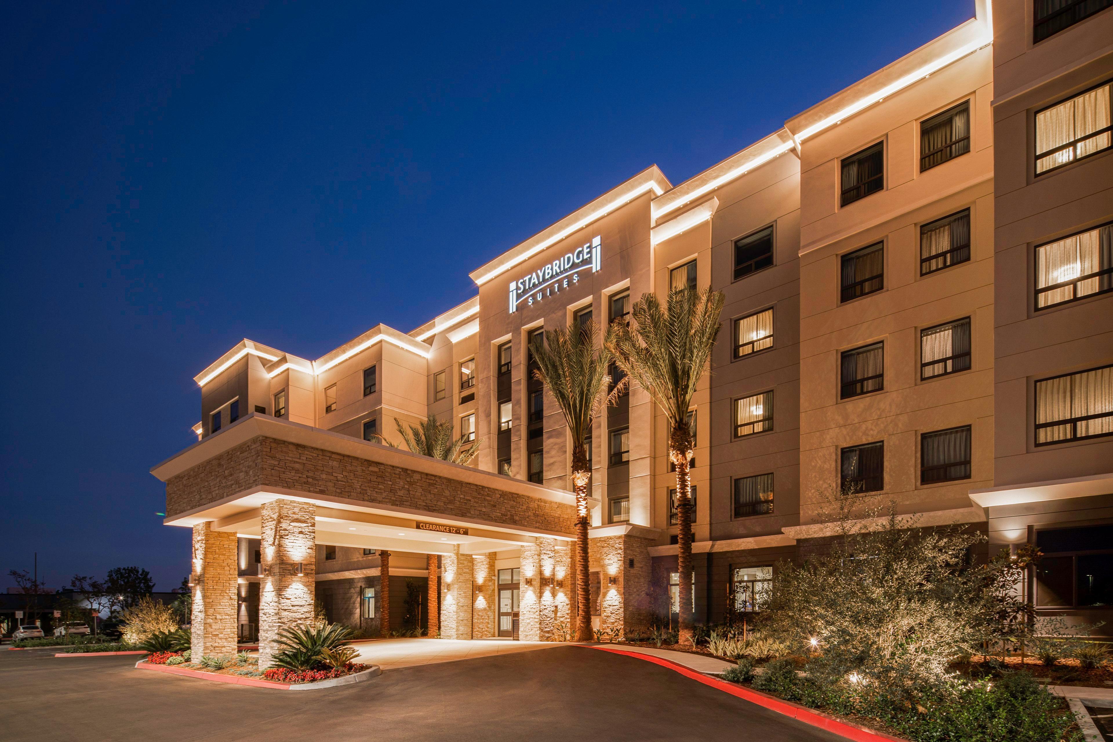 Staybridge Suites Irvine - John Wayne Airport By Ihg Luaran gambar
