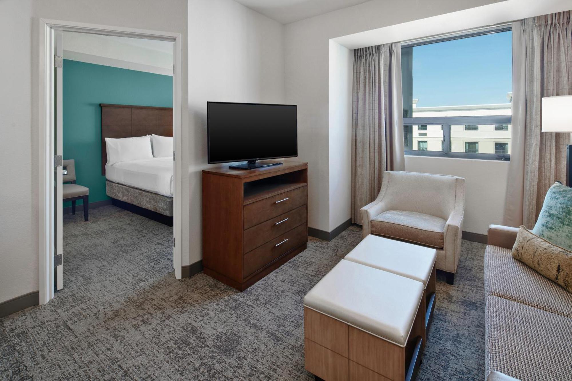 Staybridge Suites Irvine - John Wayne Airport By Ihg Luaran gambar